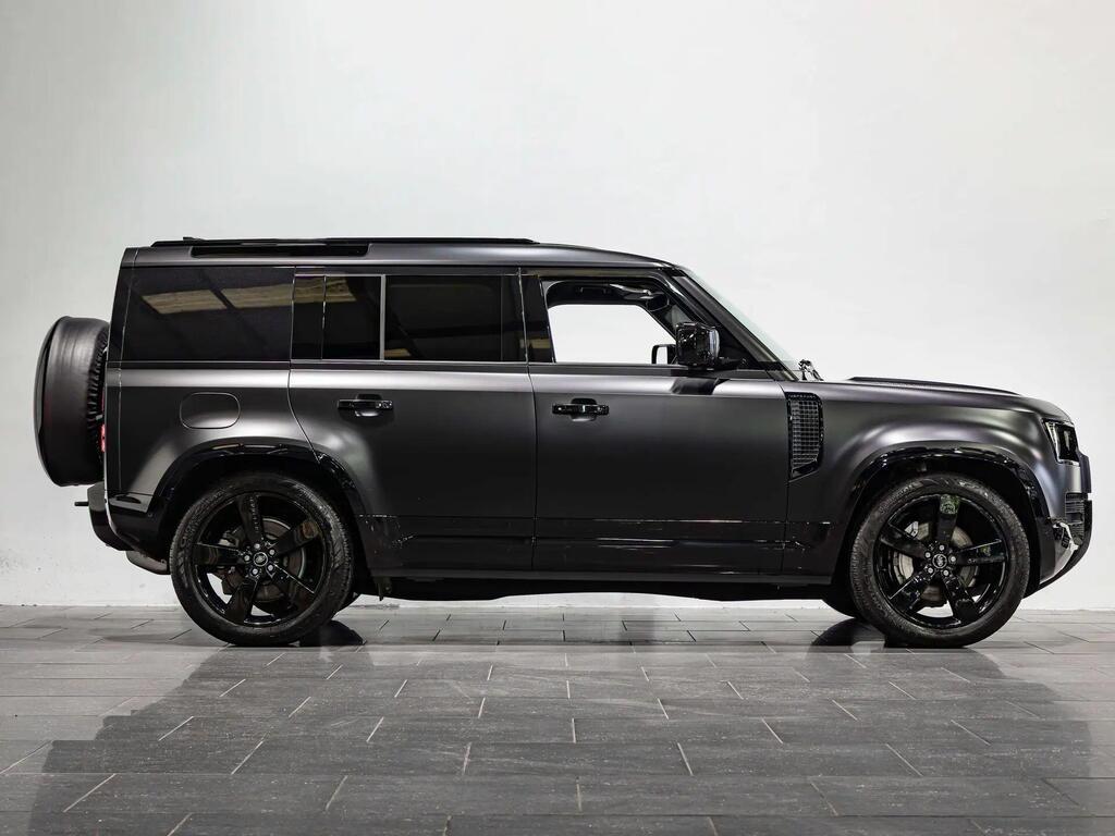 An exterior shot of the side right on a 2024 Land Rover Defender 110