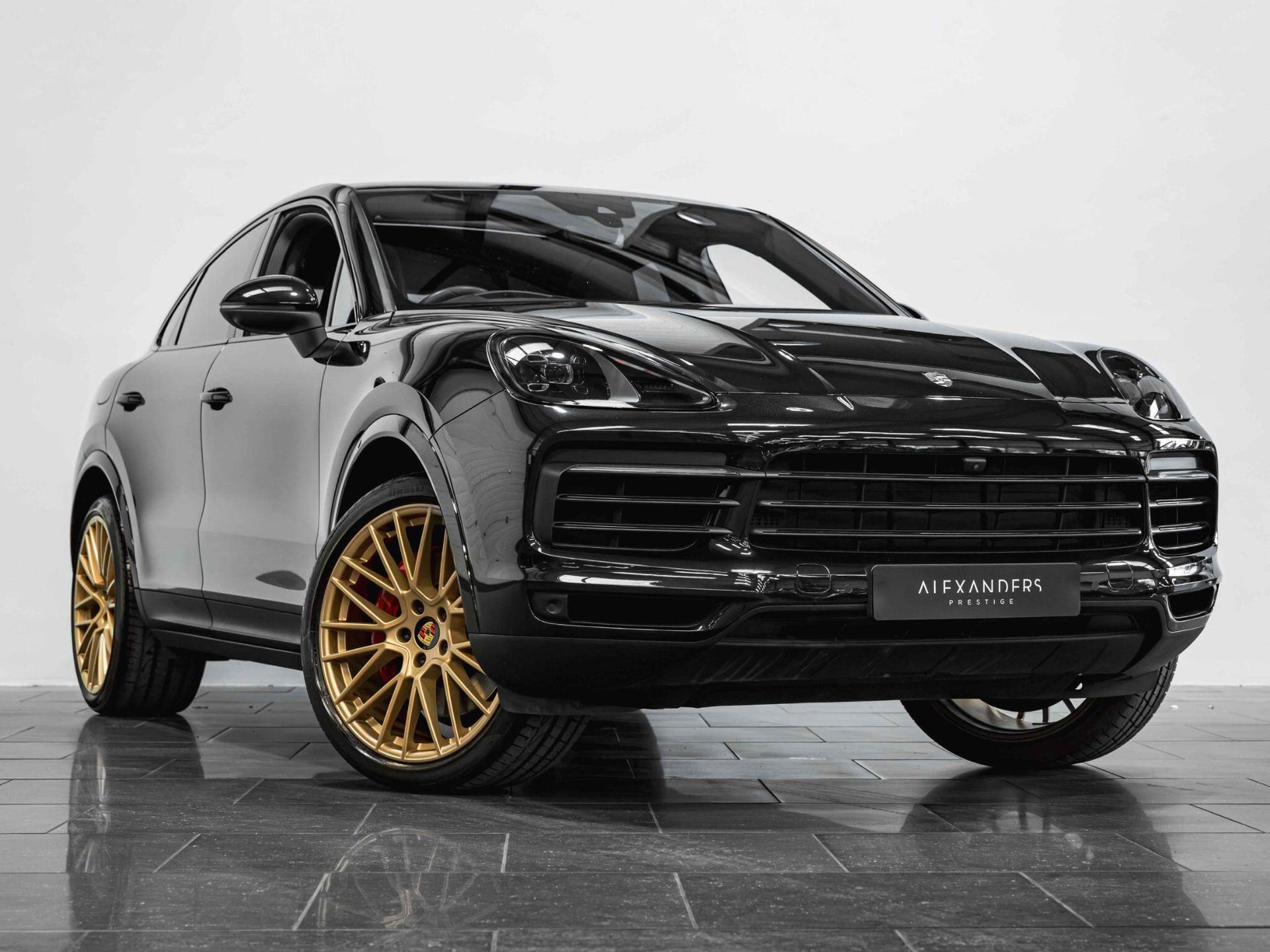 An exterior shot of the front right on a 2019 Porsche Cayenne