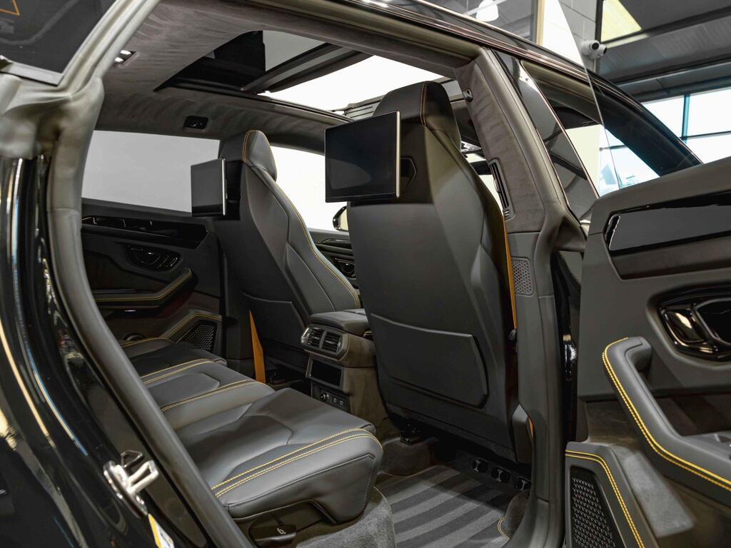 An interior shot of the seats rear on a 2025 Lamborghini Urus