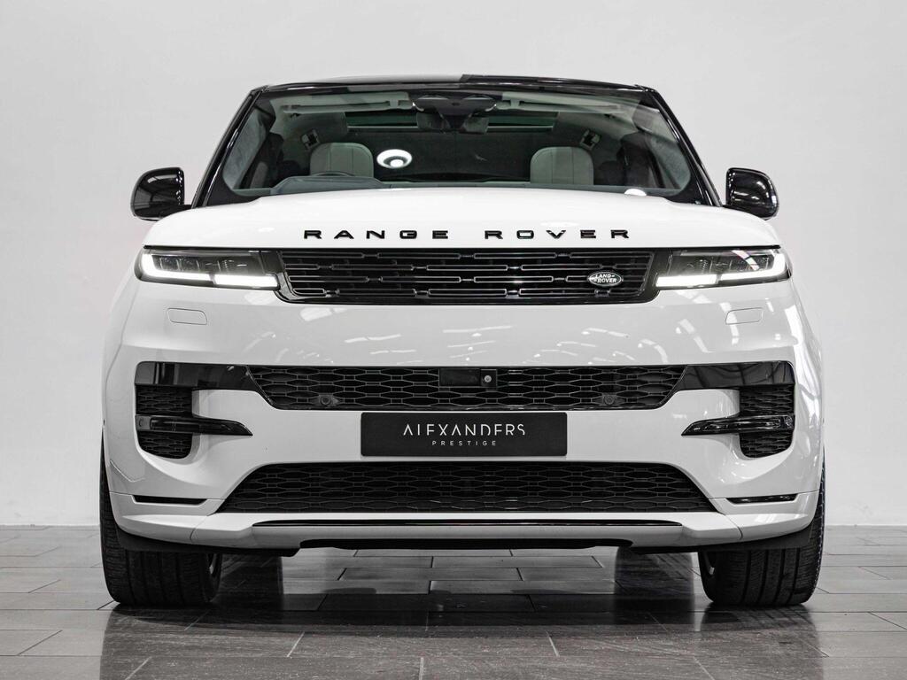 An exterior shot of the front on a 2023 Land Rover RANGE ROVER SPORT