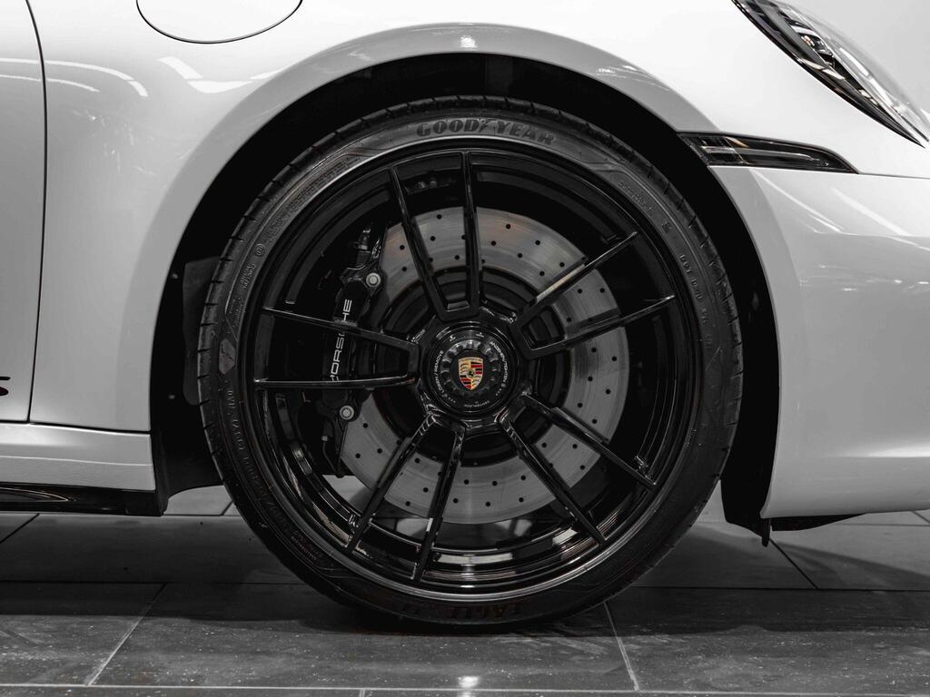 An exterior shot of the wheel on a 2021 Porsche 911