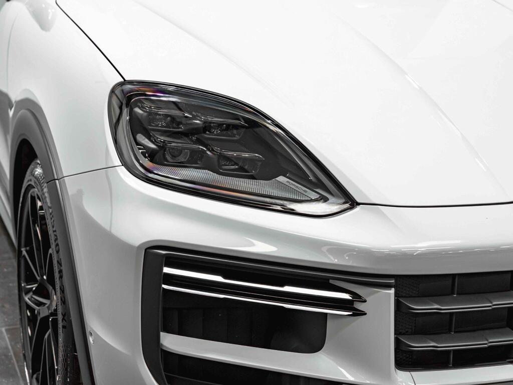An exterior shot of the lights front on a 2024 Porsche Cayenne