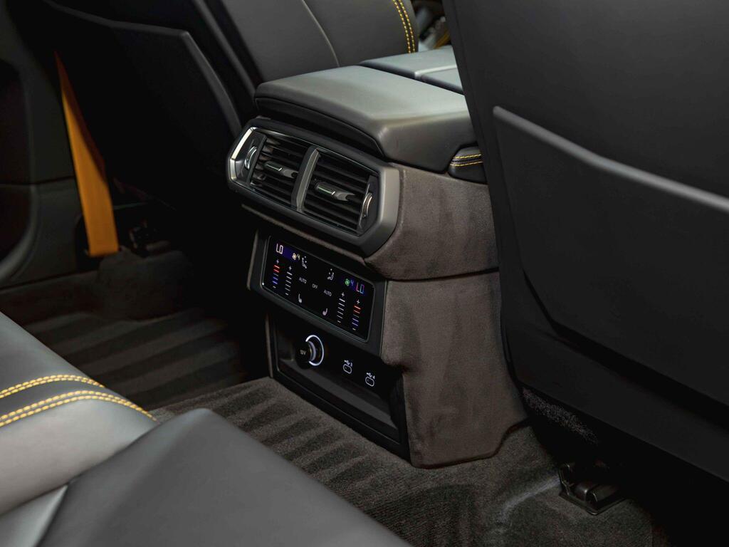 An interior shot of the misc controls on a 2025 Lamborghini Urus