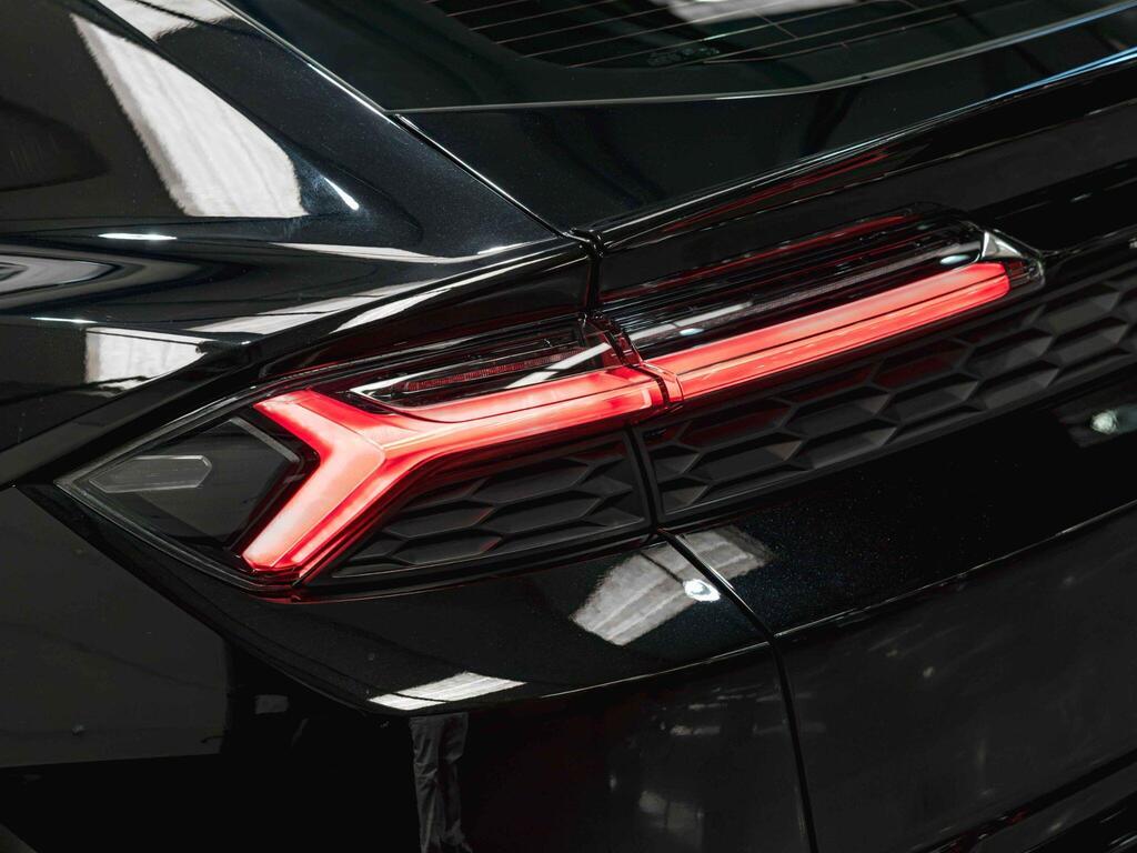 An exterior shot of the lights rear on a 2025 Lamborghini Urus