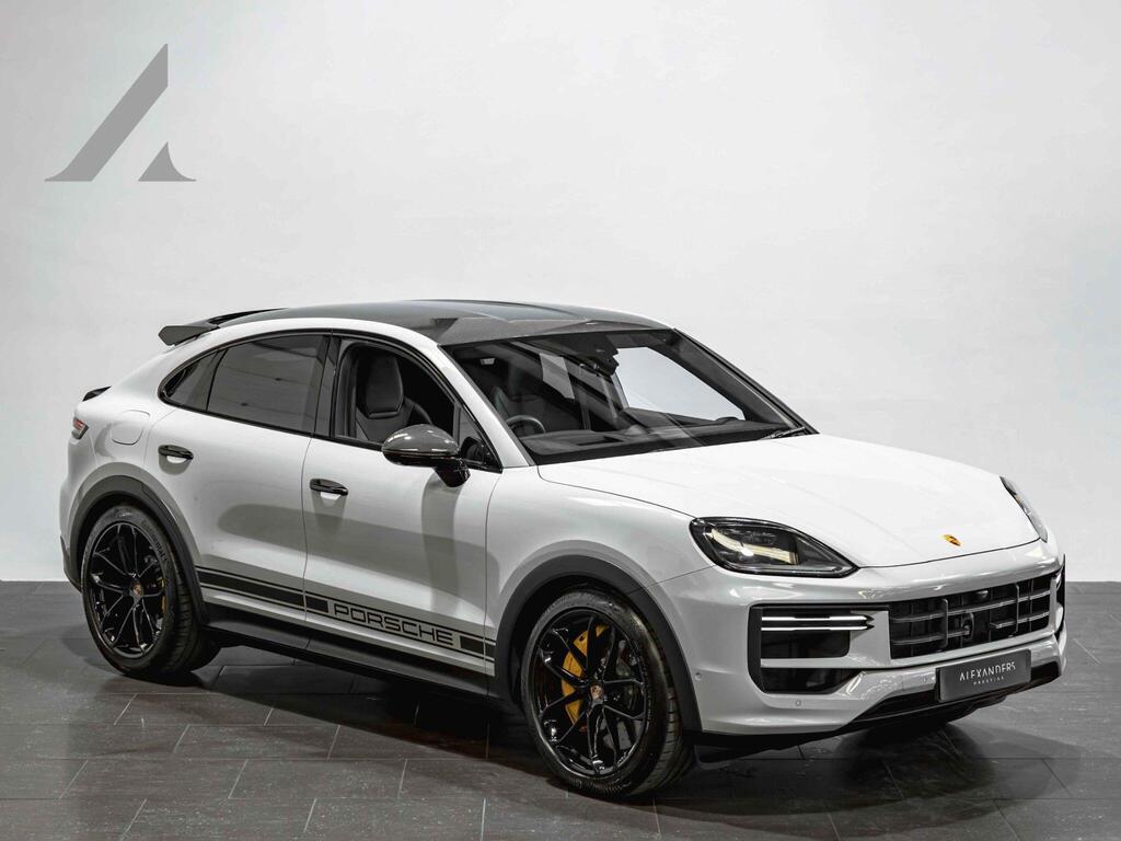 An exterior shot of the front right on a 2024 Porsche Cayenne
