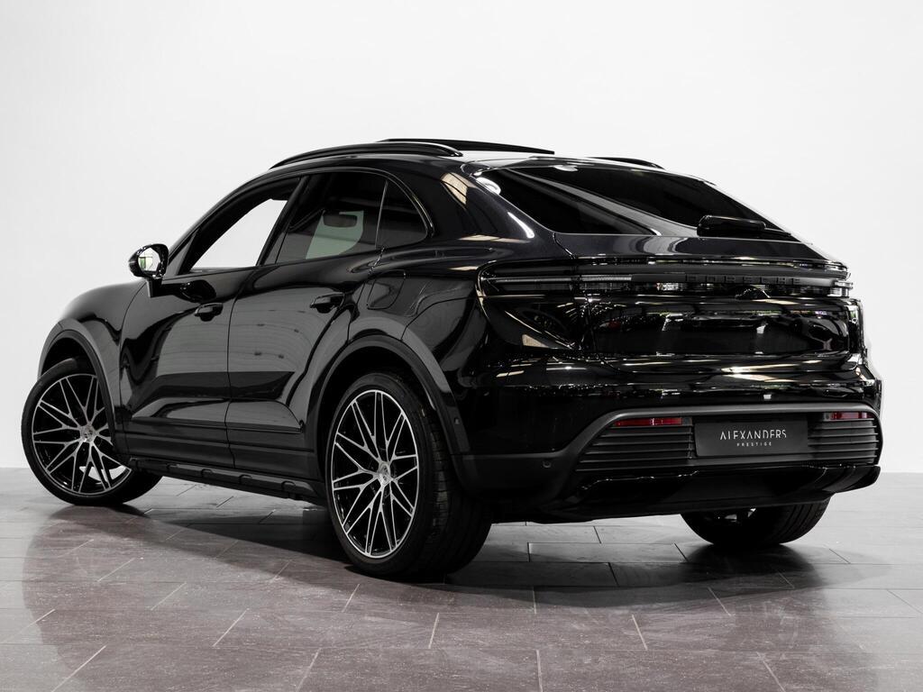 An exterior shot of the rear left on a 2025 Porsche Macan