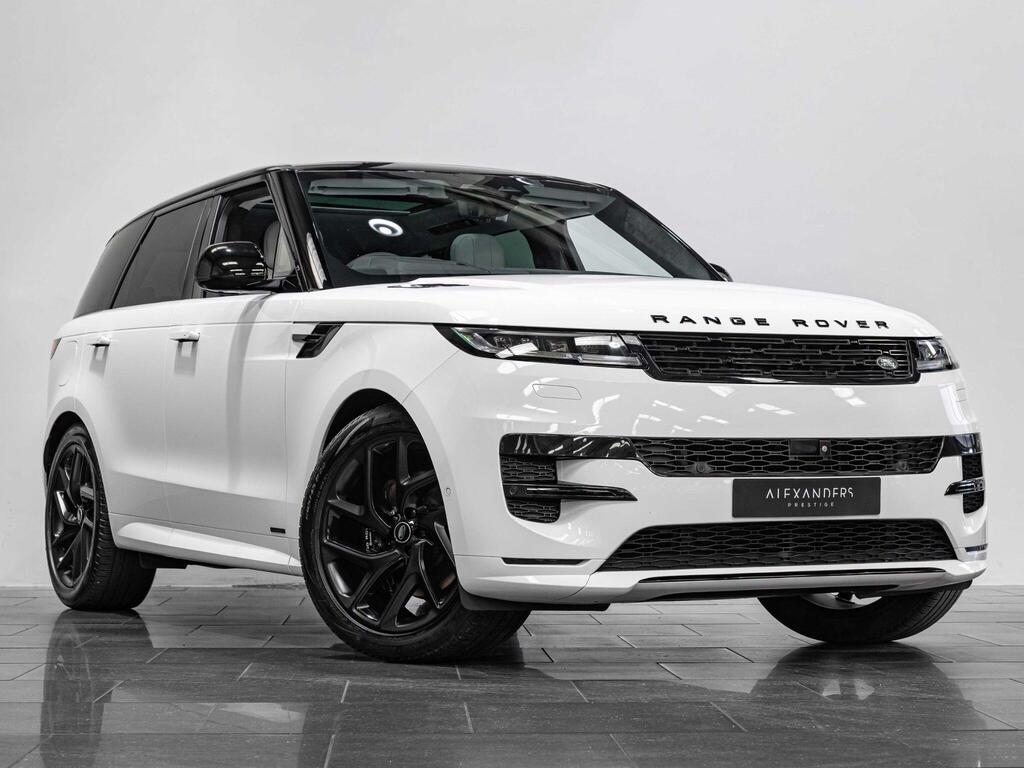 An exterior shot of the front right on a 2023 Land Rover RANGE ROVER SPORT