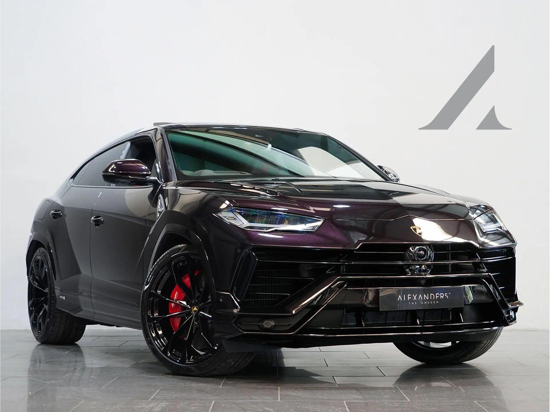 An exterior shot of the front right on a 2023 Lamborghini Urus