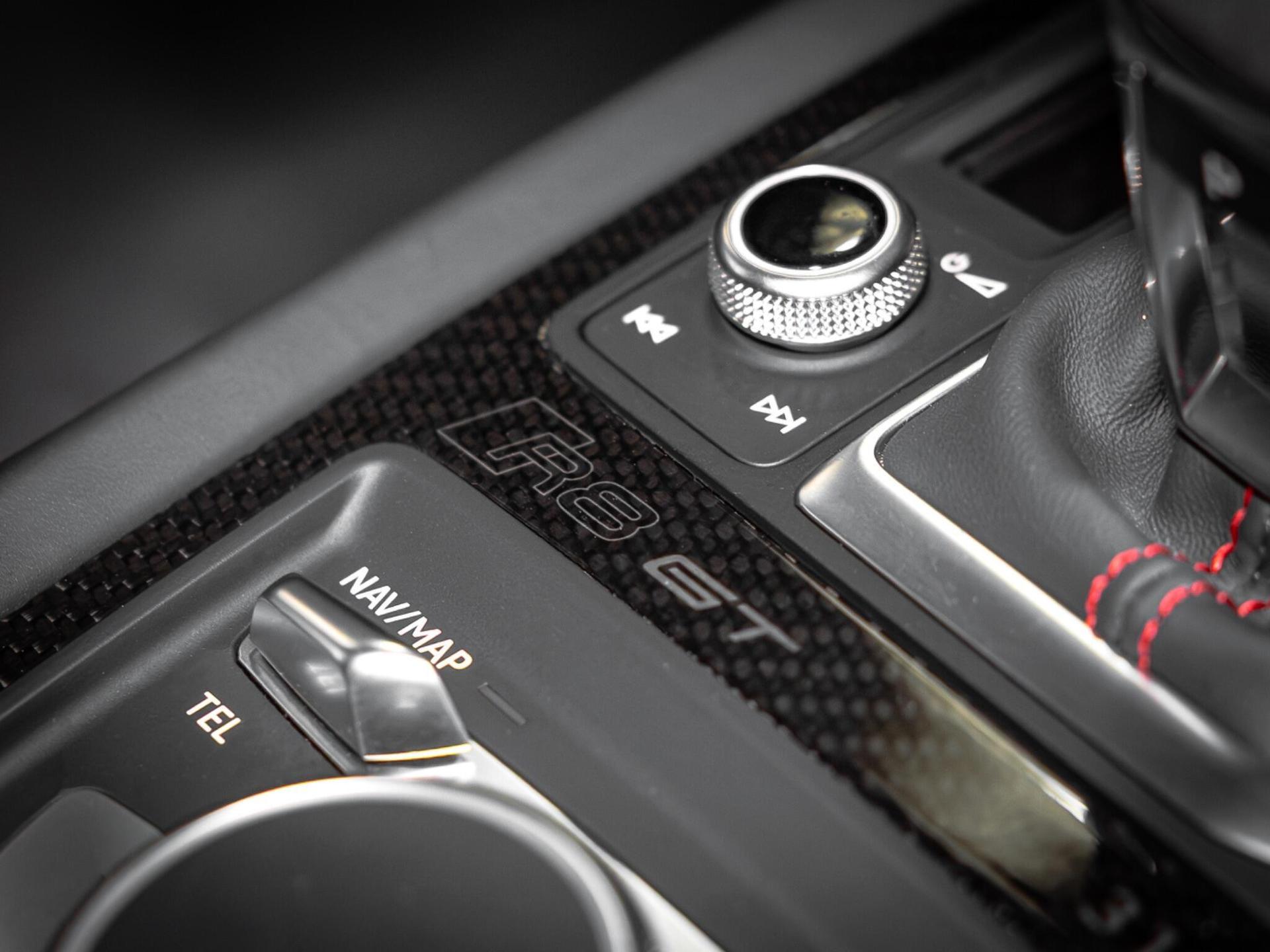 An interior shot of the misc controls on a 2023 Audi R8