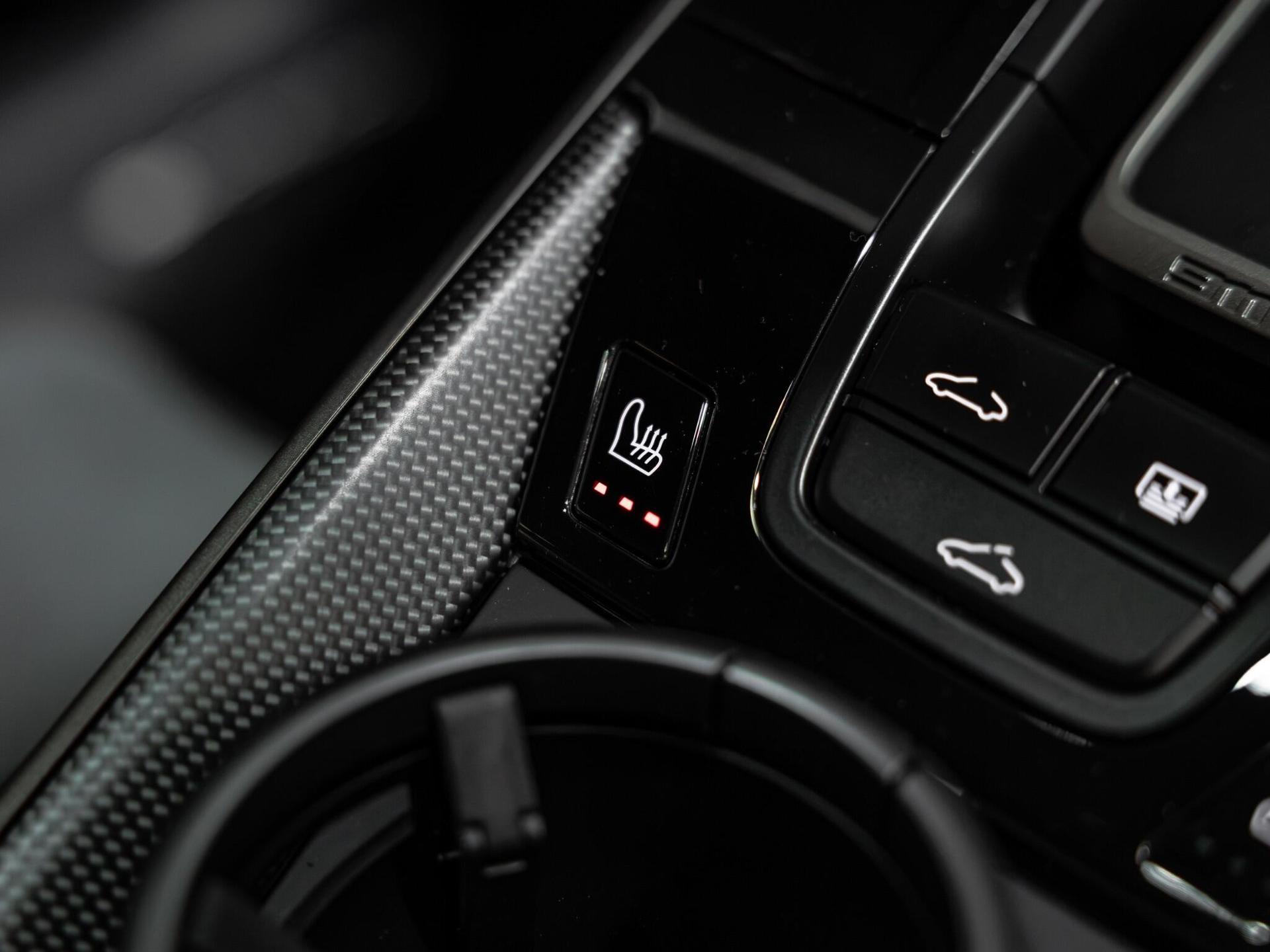 An interior shot of the misc controls on a 2026 Porsche 911