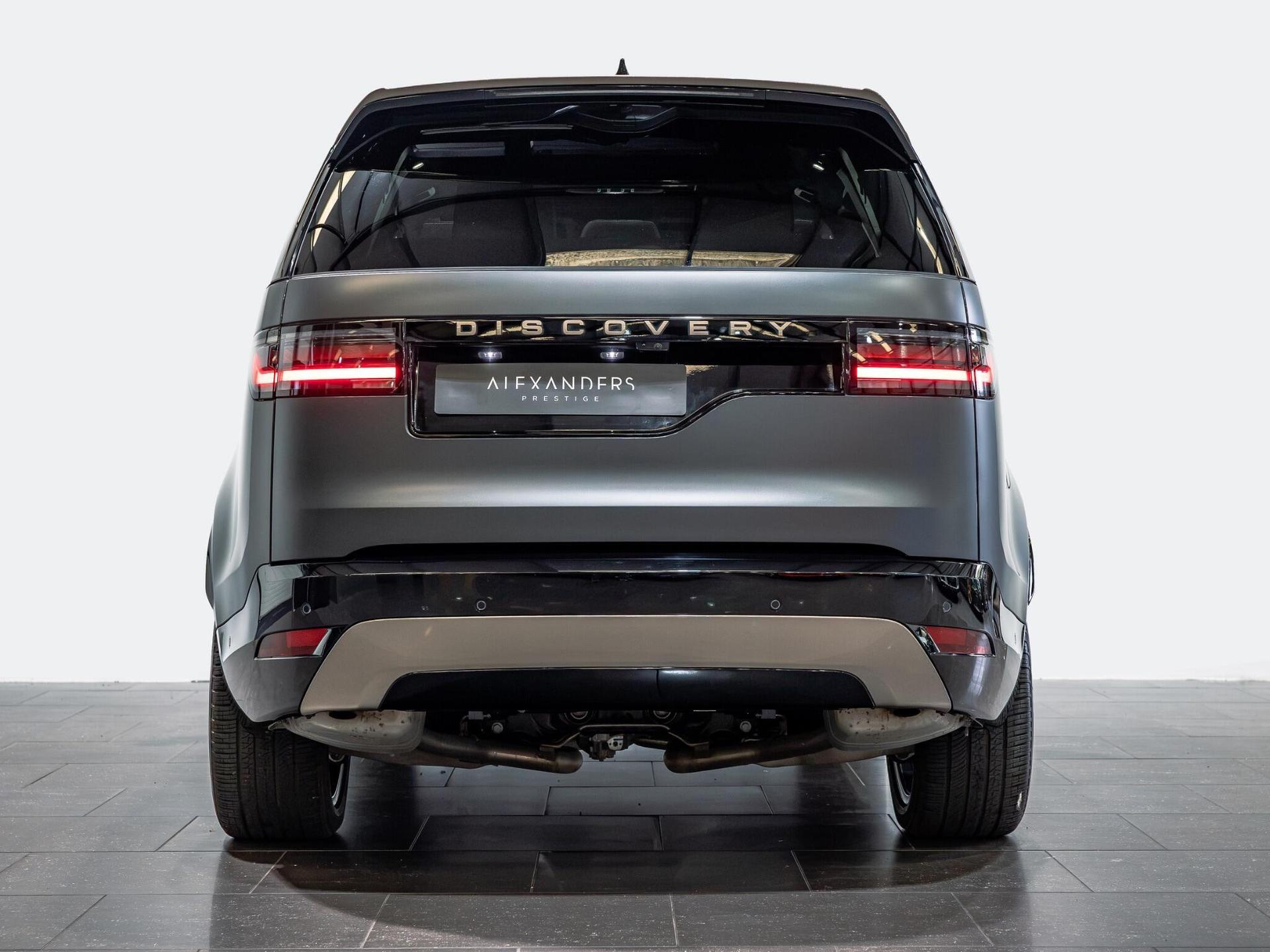An exterior shot of the rear on a 2026 Land Rover Discovery