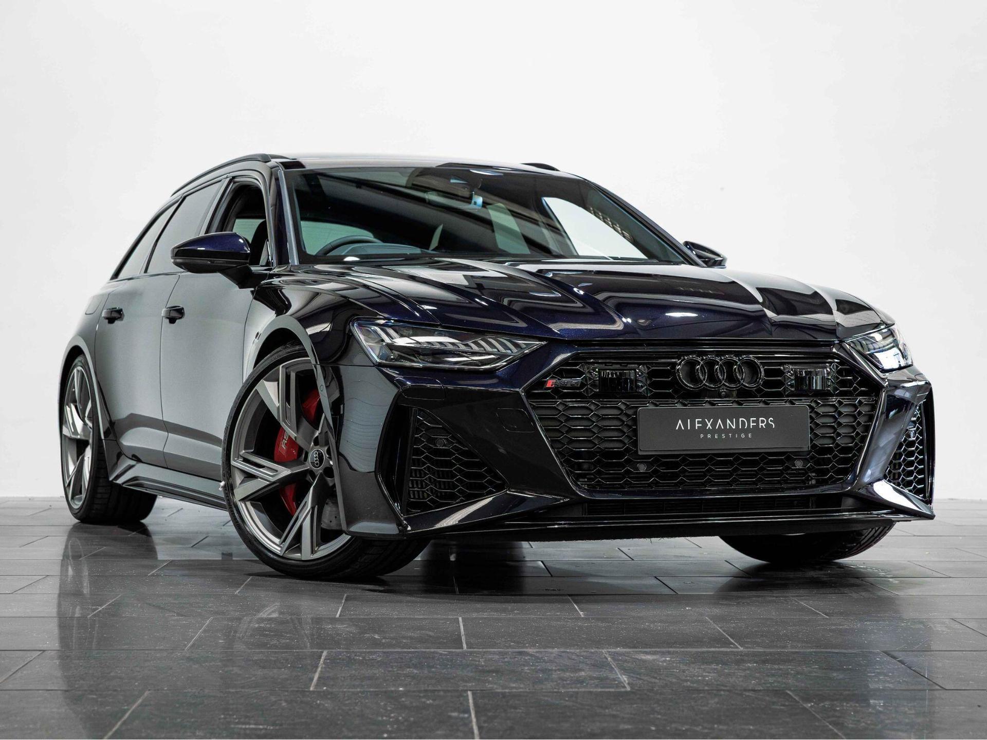 An exterior shot of the front right on a 2023 Audi RS6 Avant