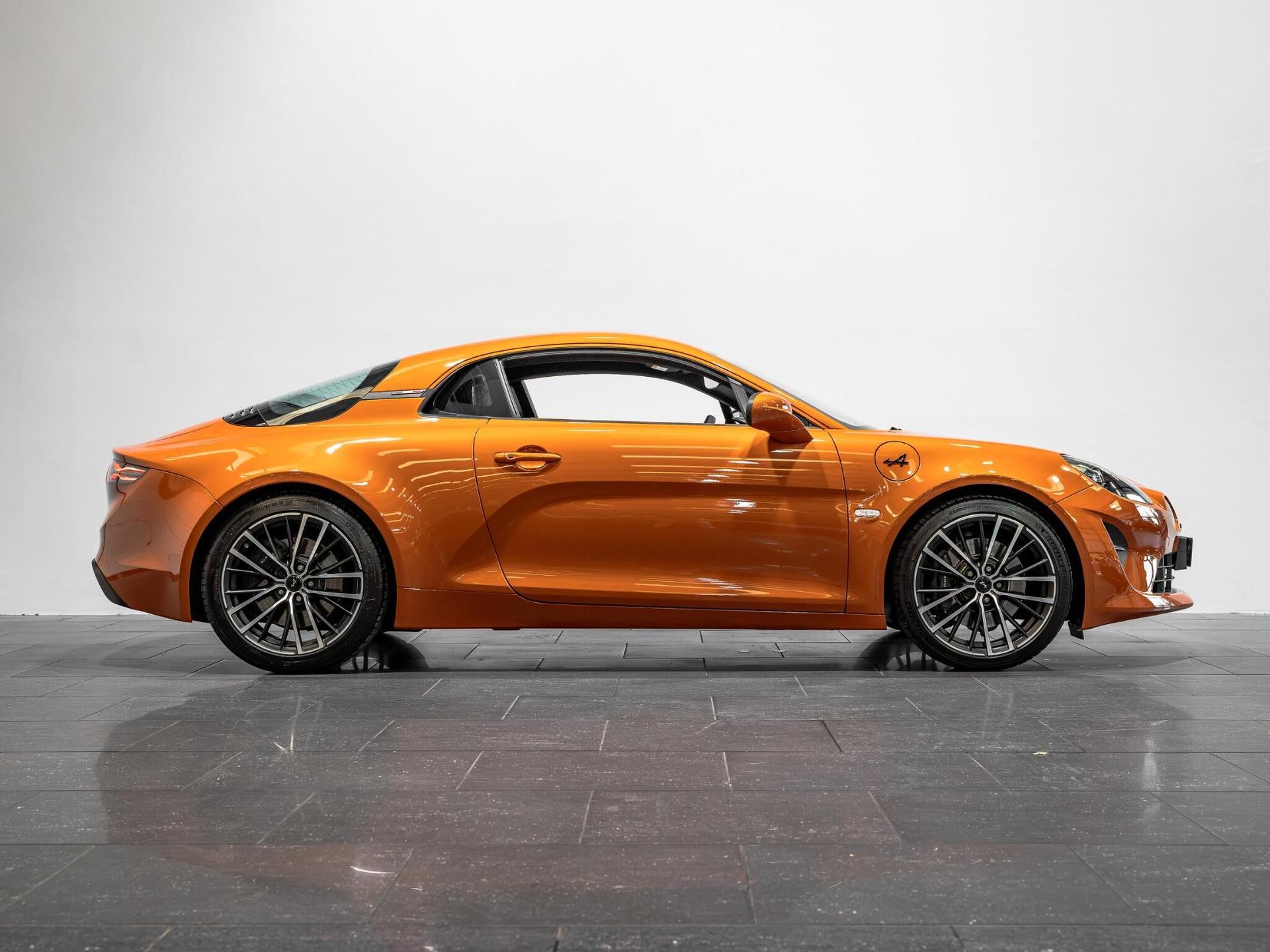 An exterior shot of the side right on a 2026 Alpine A110
