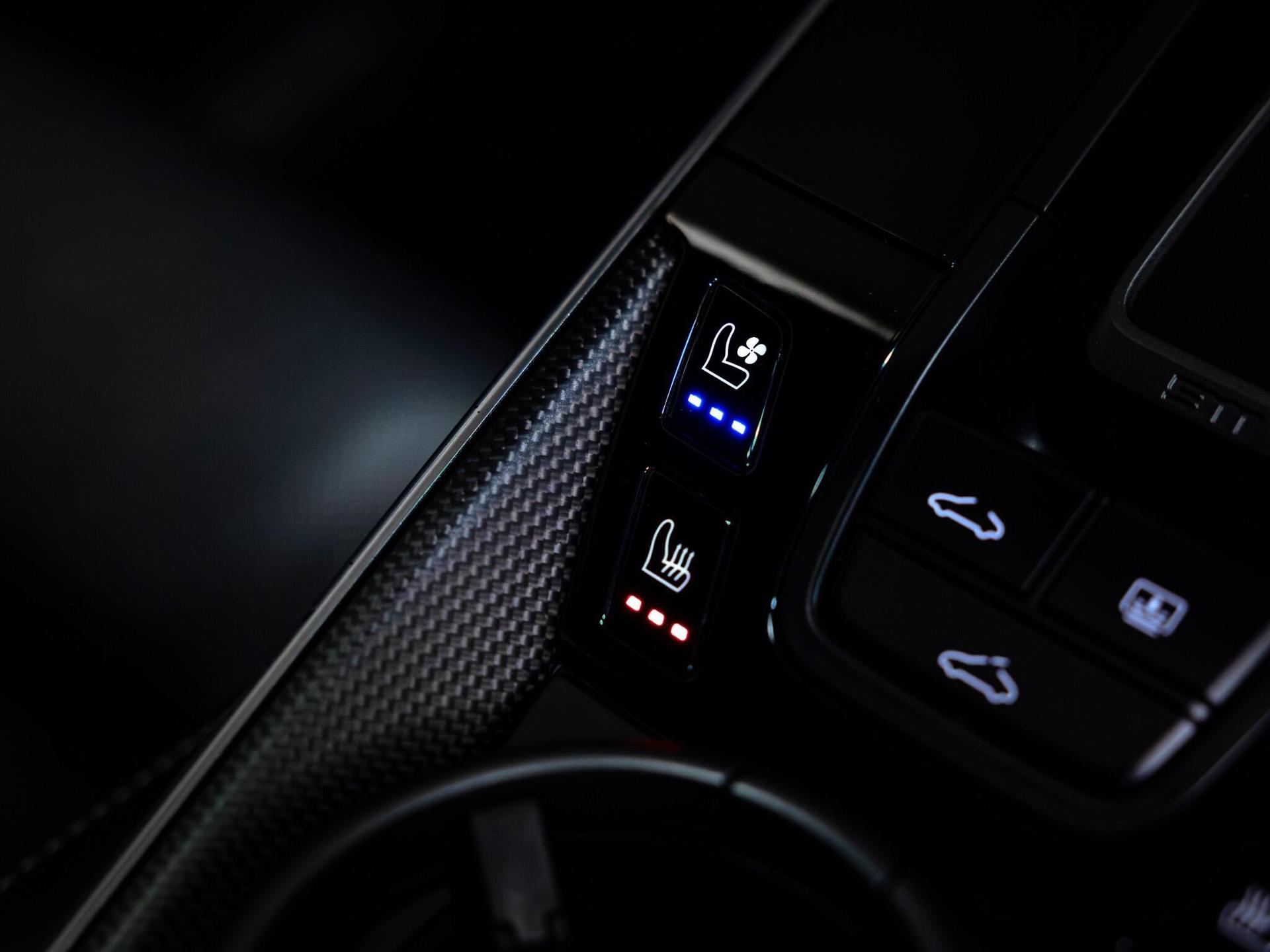 An interior shot of the misc controls on a 2022 Porsche 911