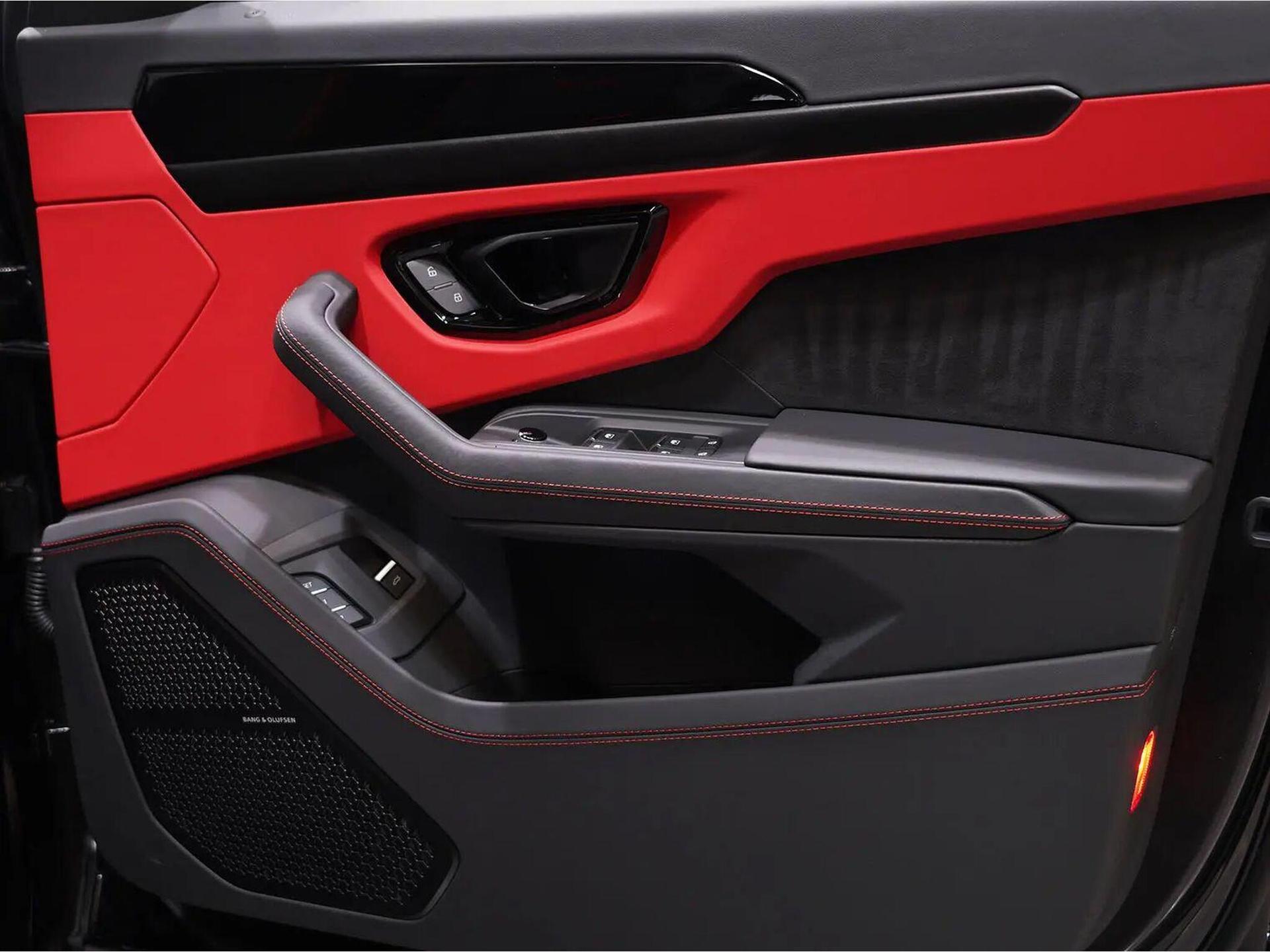 An interior shot of the door interior on a 2023 Lamborghini Urus