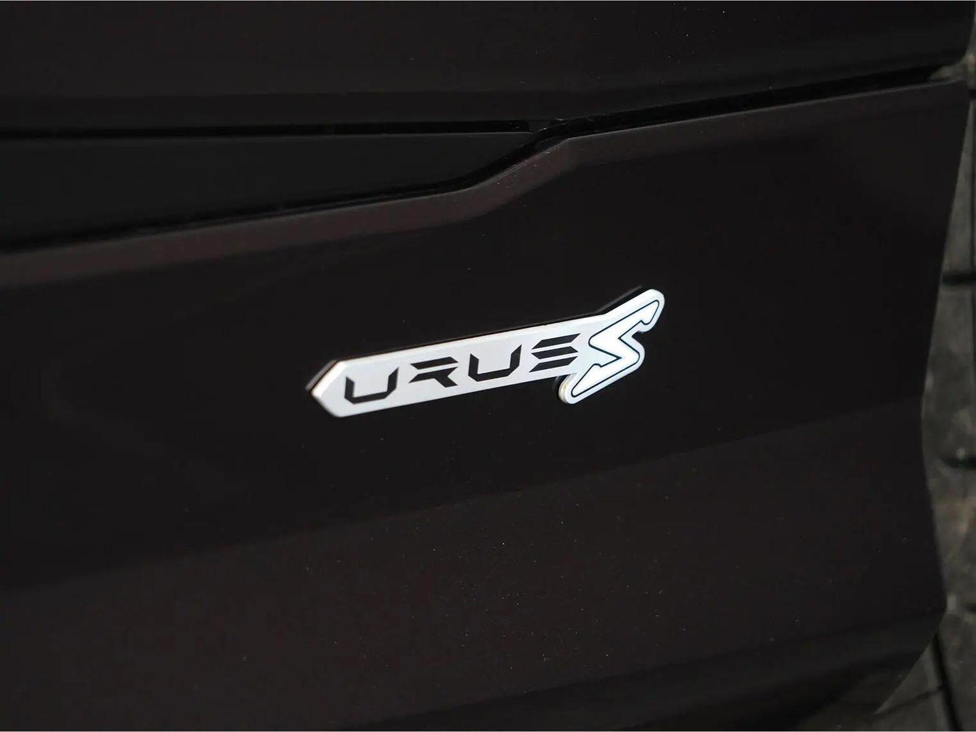 An exterior shot of the badge exterior on a 2023 Lamborghini Urus