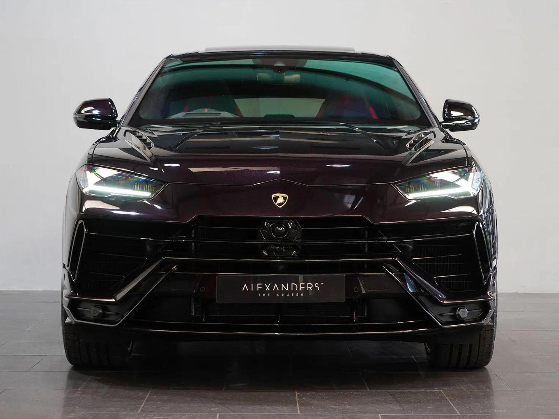 An exterior shot of the front on a 2023 Lamborghini Urus