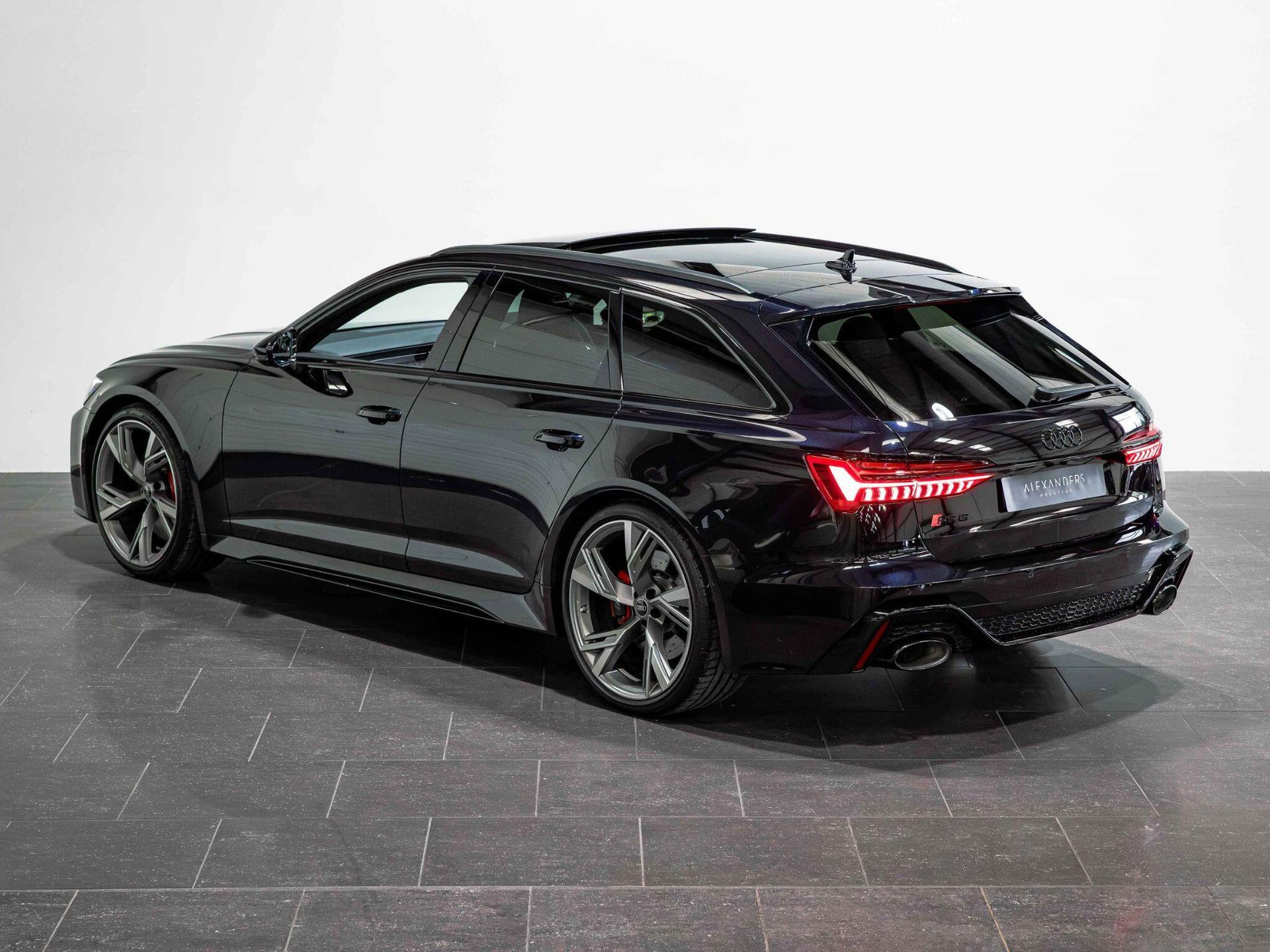 An exterior shot of the rear left on a 2023 Audi RS6 Avant
