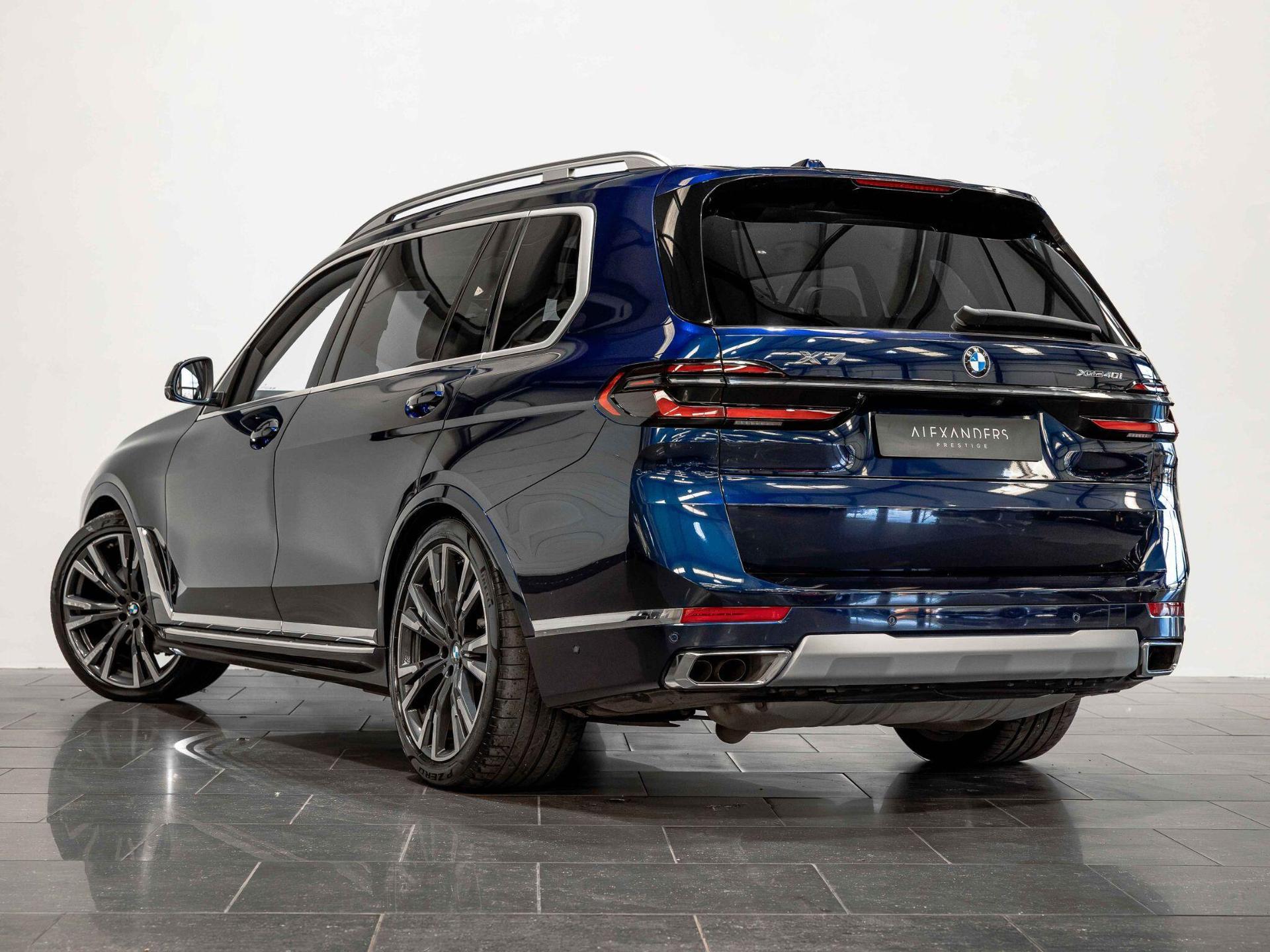An exterior shot of the rear left on a 2024 BMW X7