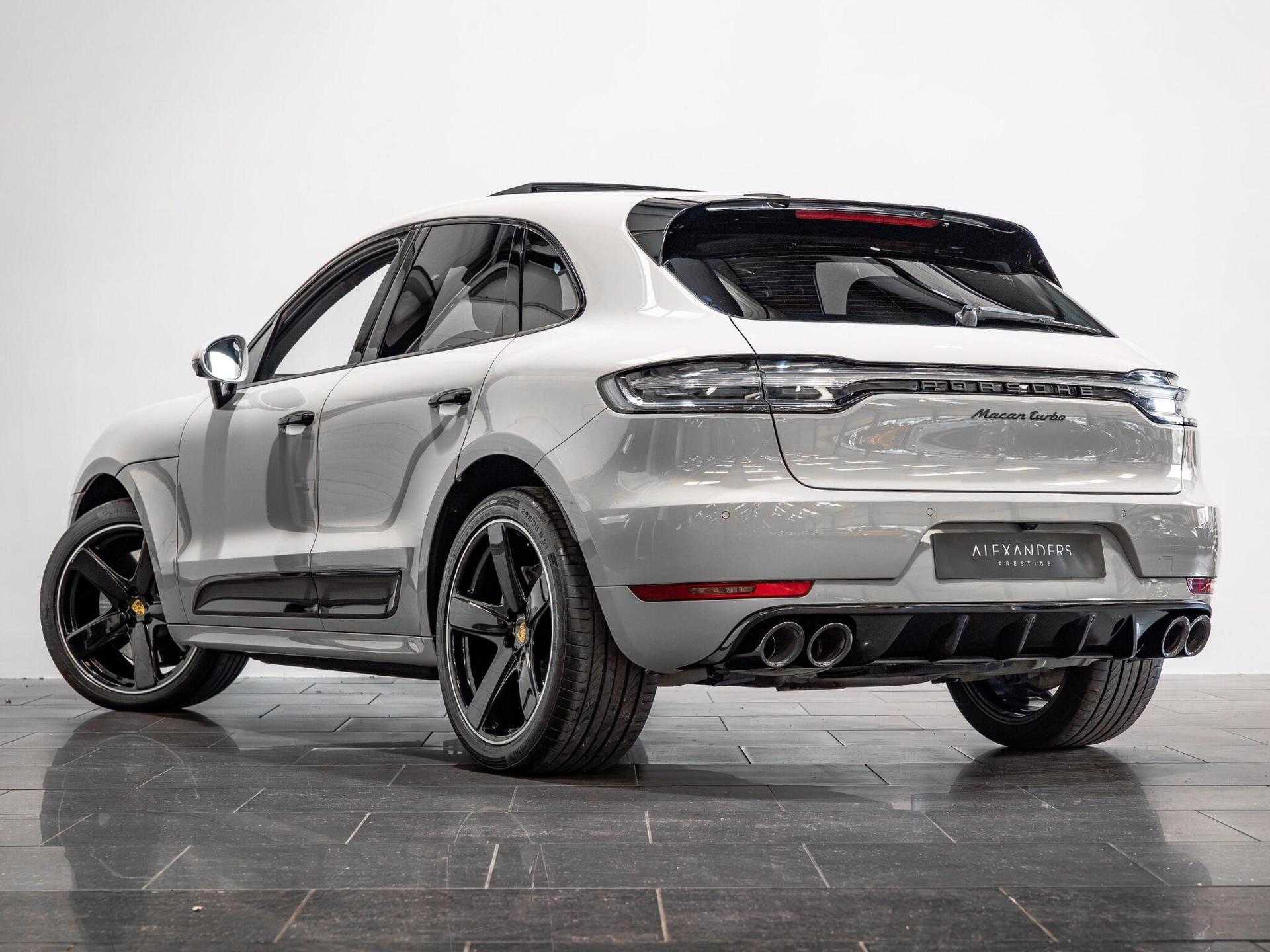 An exterior shot of the rear left on a 2020 Porsche Macan