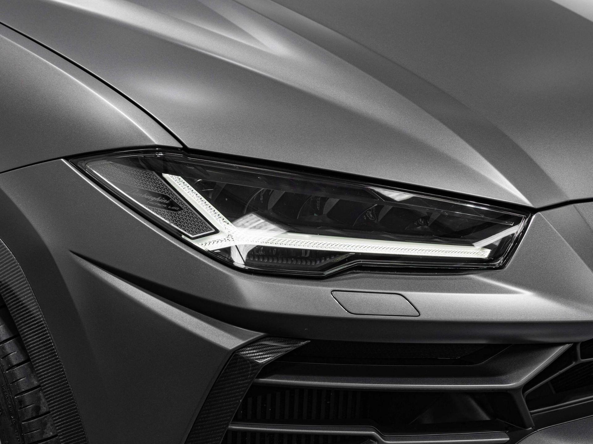 An exterior shot of the lights front on a 2022 Lamborghini Urus