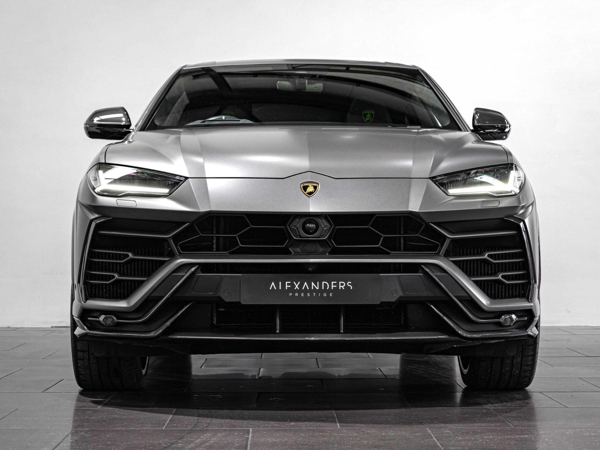 An exterior shot of the front on a 2022 Lamborghini Urus