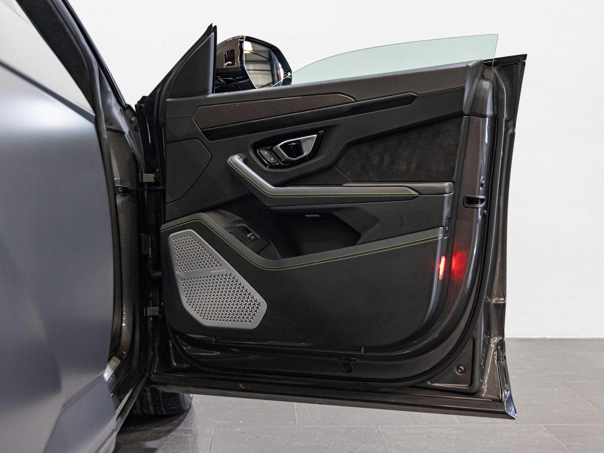 An interior shot of the door interior on a 2022 Lamborghini Urus