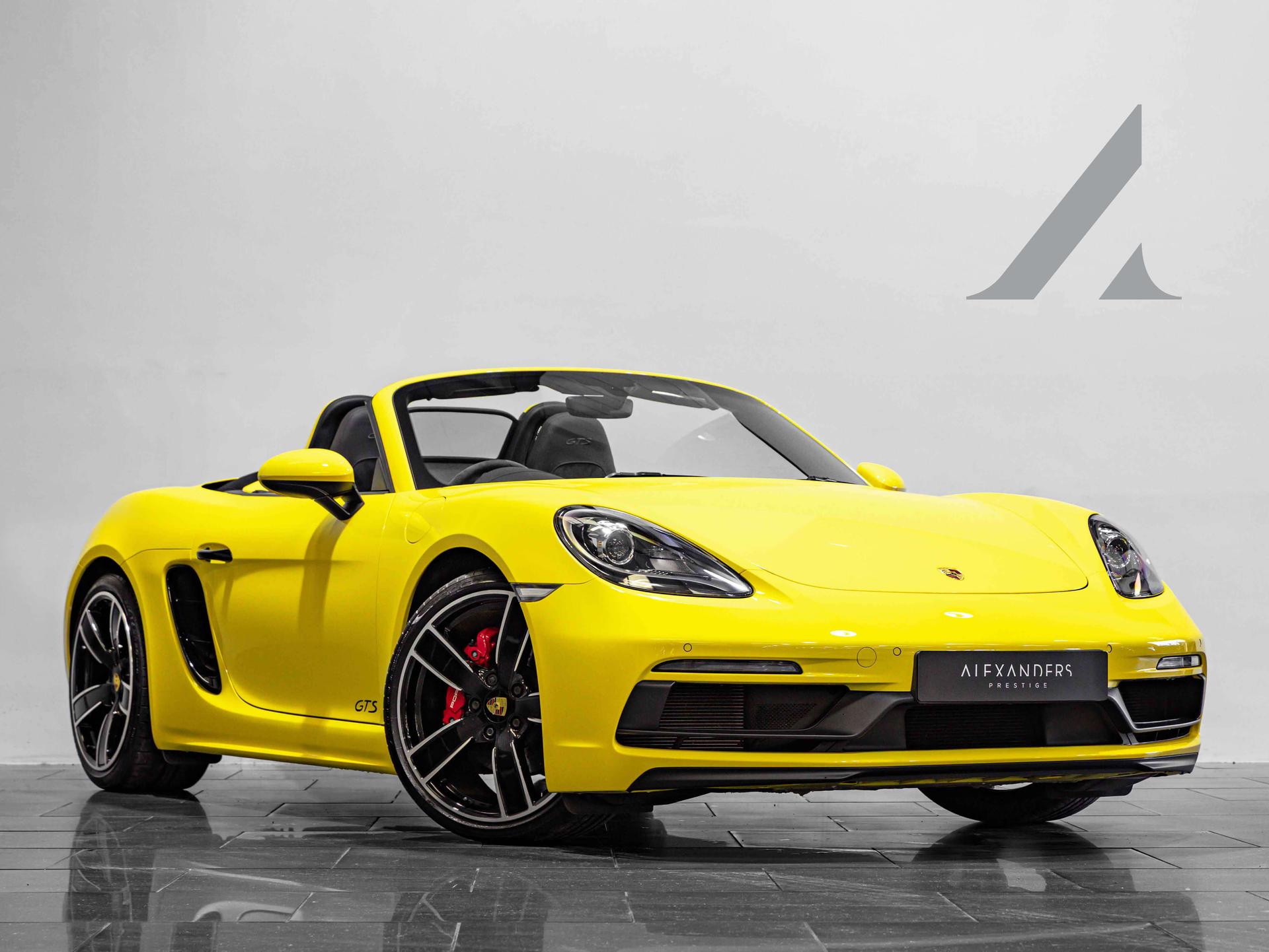2018 (68) | Porsche 718 Boxster G...
