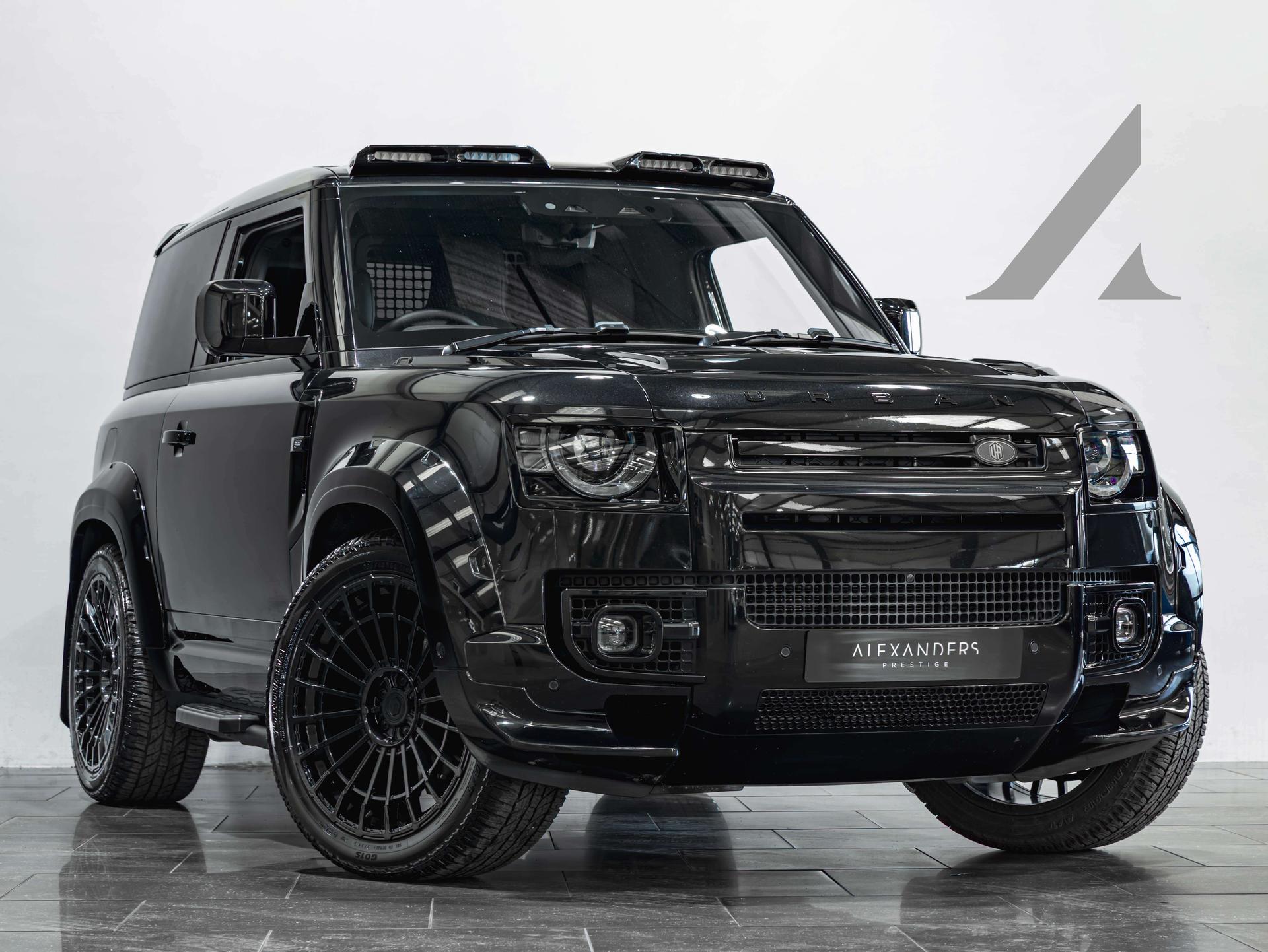 2024 (74) | Land Rover Defender...