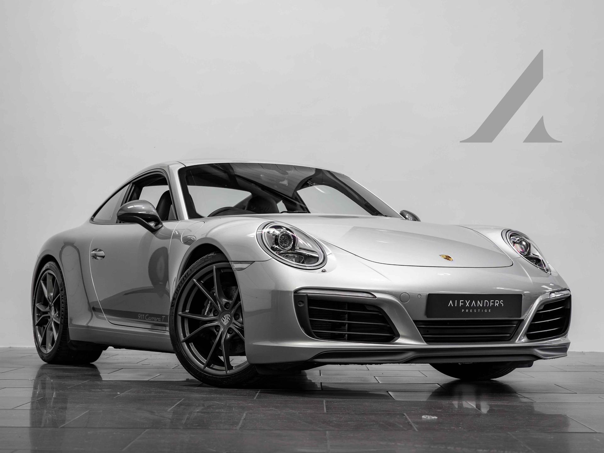 2018 (18) | Porsche 911 Carrera T...