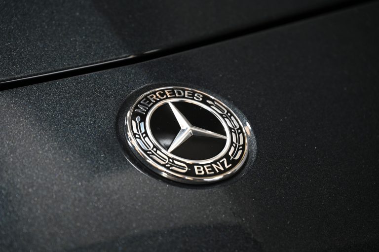 2018 (18) Mercedes Benz AMG GT-R Premium 4.0 V8 Auto - Image 19