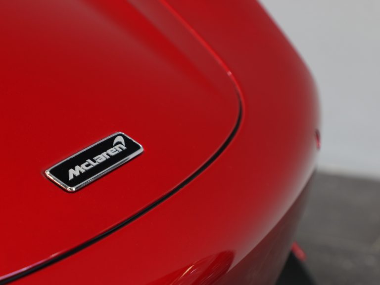2020 (20) McLaren 720S Spider Performance 4.0 V8 SSG - Image 20