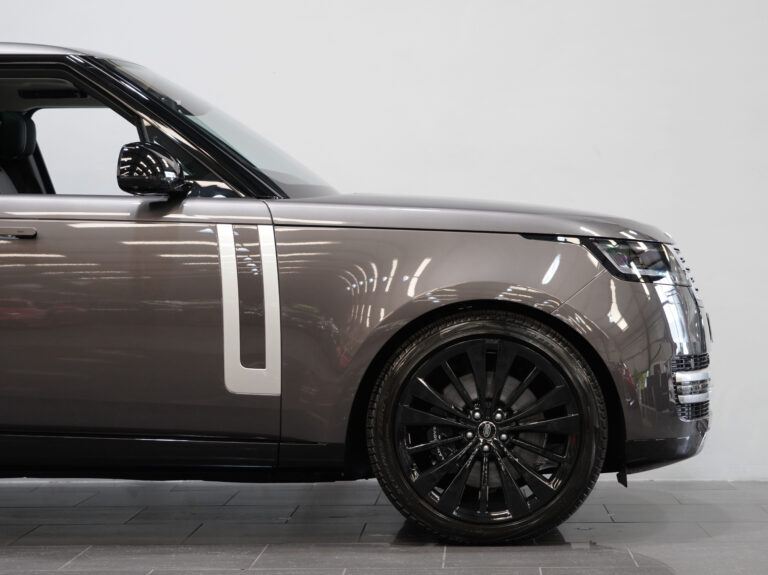 2022 (22) Range Rover First Edition P530 4.4 V8 Auto - Image 13