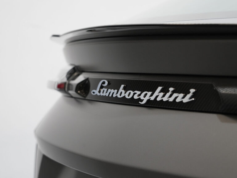 2022 (22) Lamborghini Urus 4.0 V8 Bi-Turbo Auto - Image 31