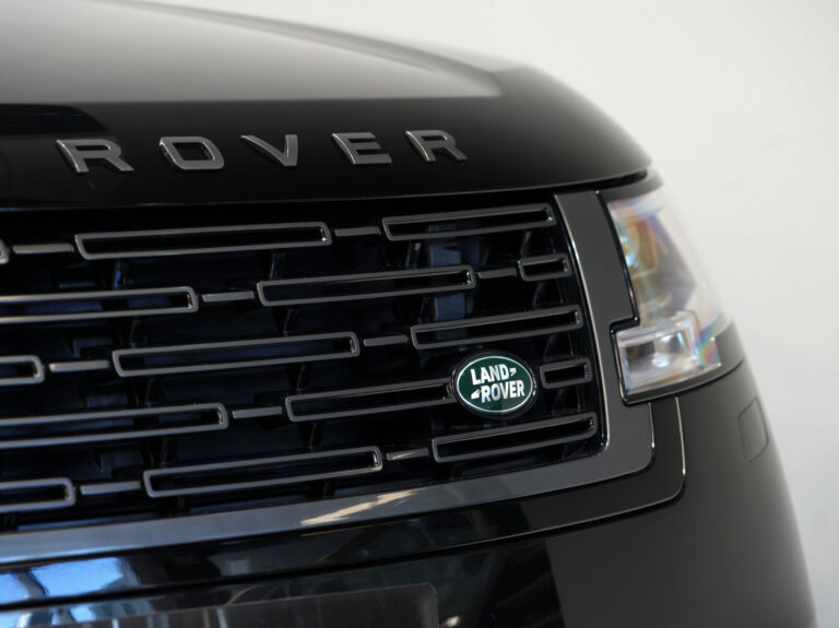 2022 (22) RANGE ROVER FIRST EDITION D350 3.0 AUTO - Image 14