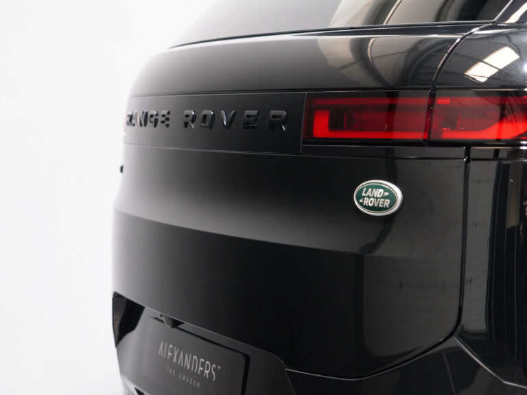 2022 (72) Range Rover Sport Dynamic SE 3.0 D300 Auto [VAT Q] - Image 0