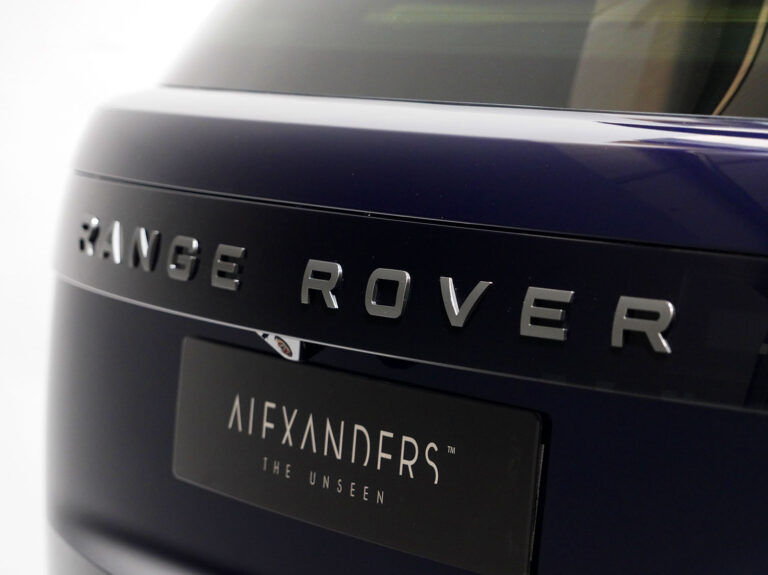 2022 (72) Range Rover Autobiography P510e Auto - Image 1