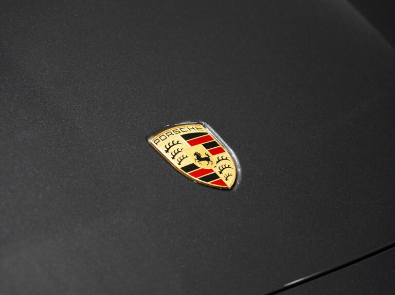 2021 (71) Porsche Taycan Turbo Cross Turismo - Image 16
