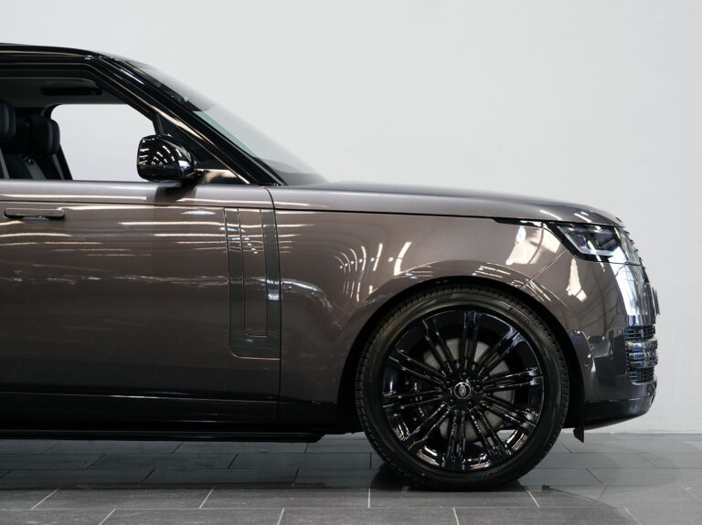 2022 (72) Range Rover First Edition P530 - Image 13