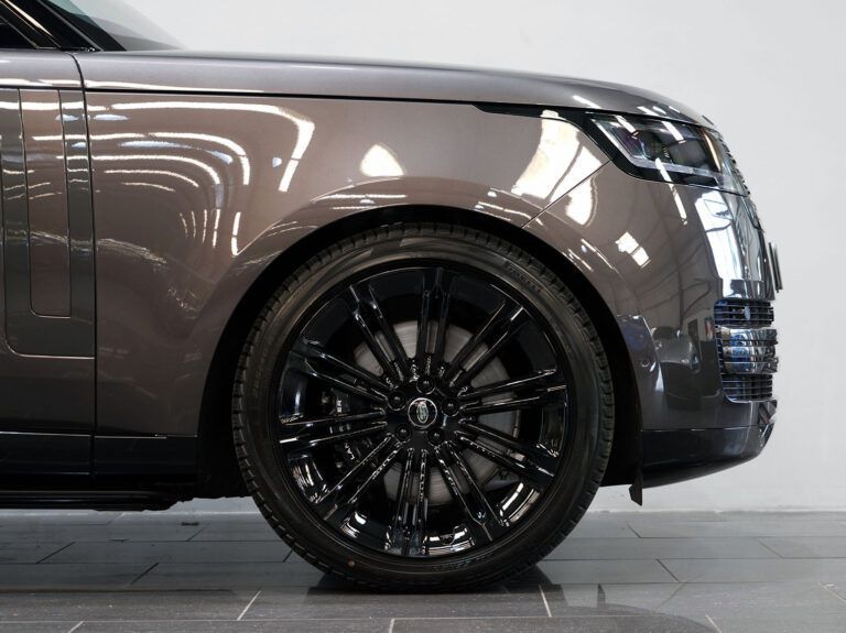 2022 (72) Range Rover First Edition P530 - Image 0