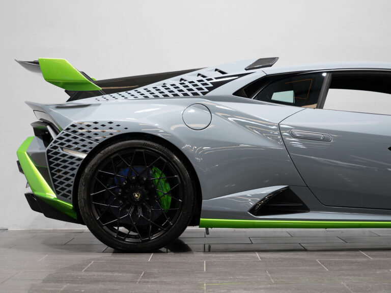 2022 (22) | Lamborghini Huracan STO - Image 14