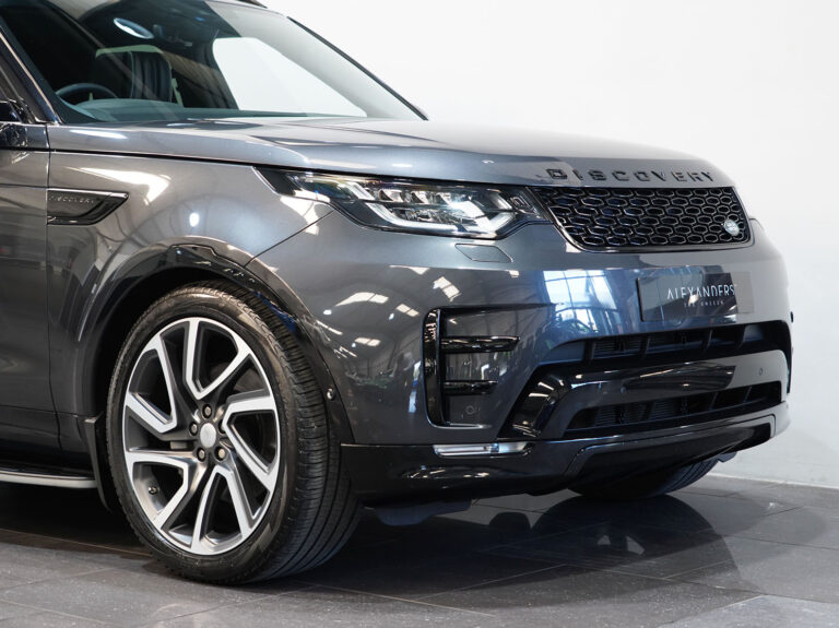 2019 (69) Land Rover Discovery HSE Luxury SDV6 - Image 16