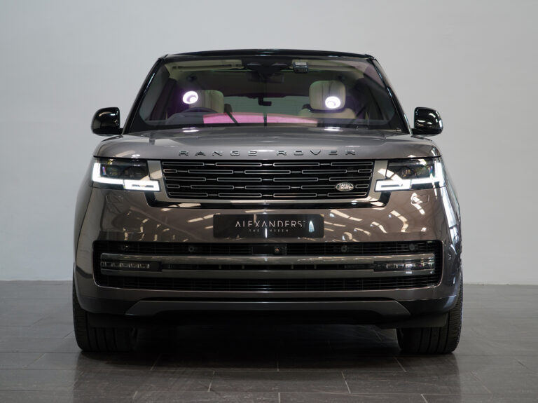 2022 (22) | Range Rover First Edition P530 - Image 8