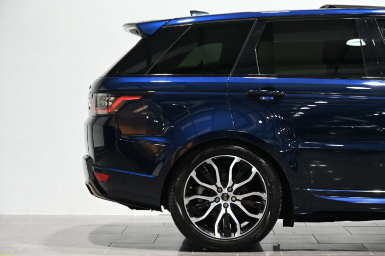 2020 (20) | Range Rover Sport Autobiography Dynamic SDV6 (7 Seat) - Image 12