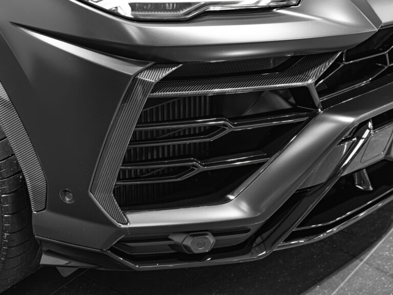 2022 (22) | Lamborghini Urus - Image 12